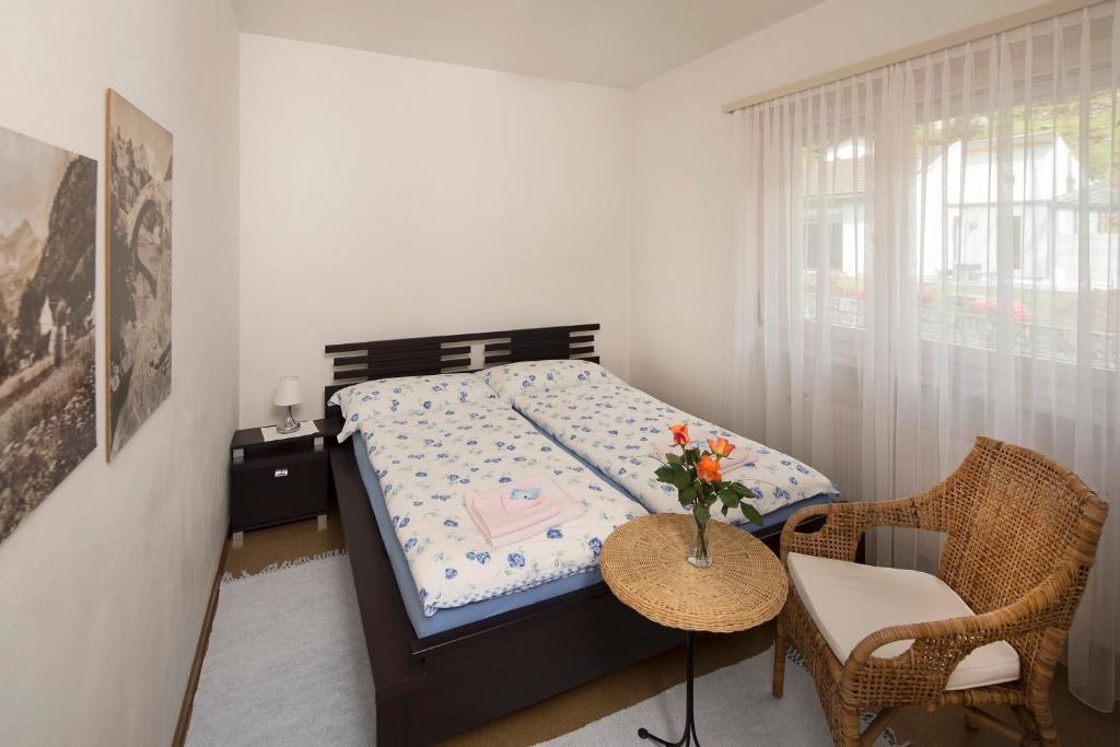 Hotel Al Lago Vogorno Ruang foto